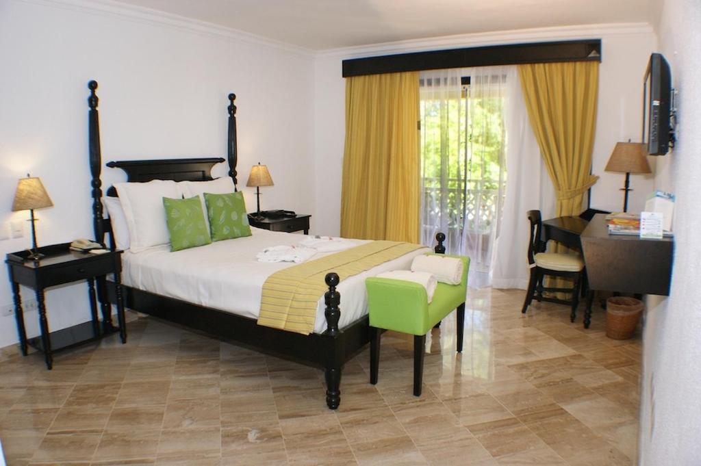 Hotel Punta Cana Resort & Club 4*